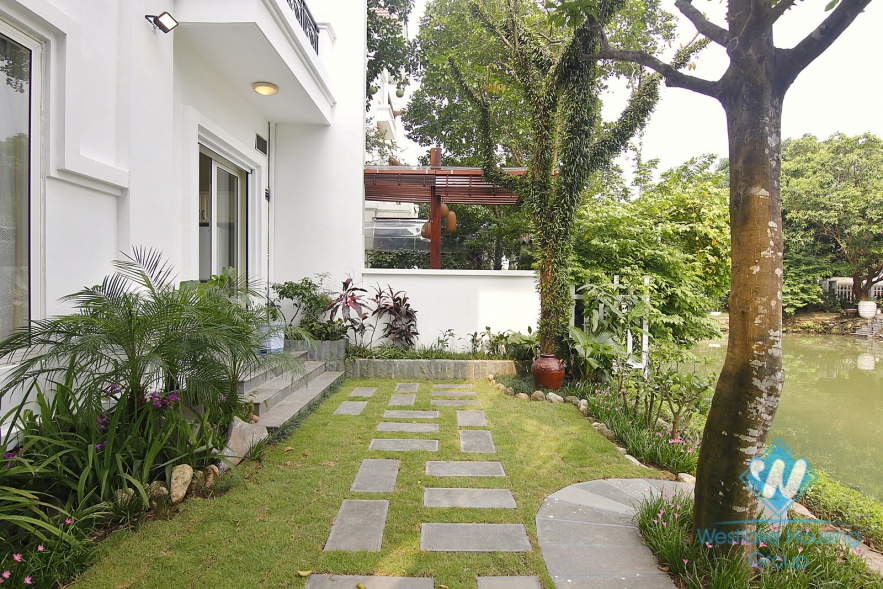 Five-bedroom villa for rent in Vinhome Riverside near BIS international school